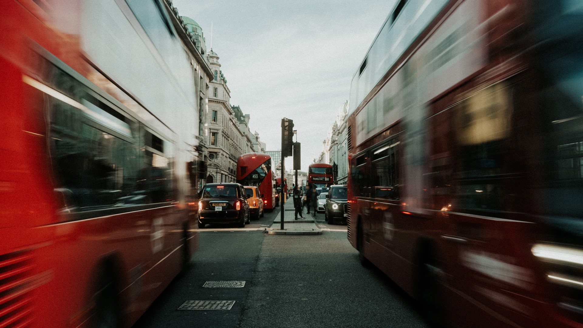 St James's Lake with views of the London Eye